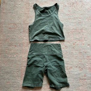 Offline by Aerie Tank and Shorts Set like new